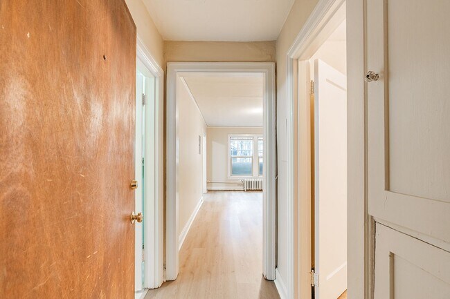 Building Photo - Roosevelt Apartments