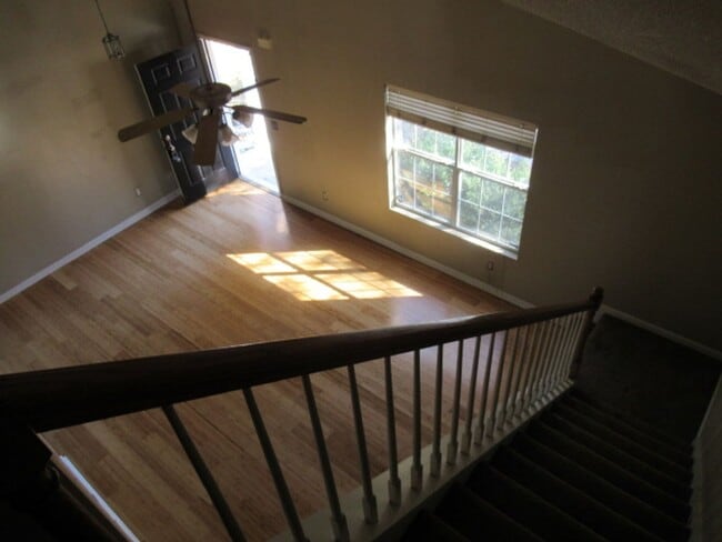 Building Photo - 105 Ashgate Way