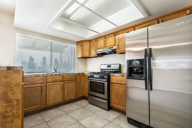 Building Photo - Charming 3 bedroom, 2 bath in East El Paso!