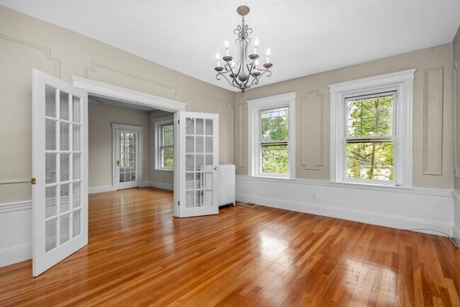 Primary Photo - 441 Washington St