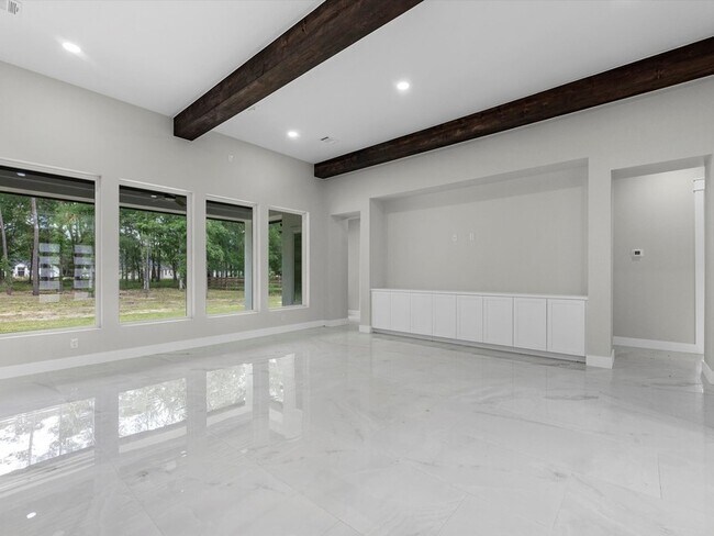 Building Photo - 887 Rd 660