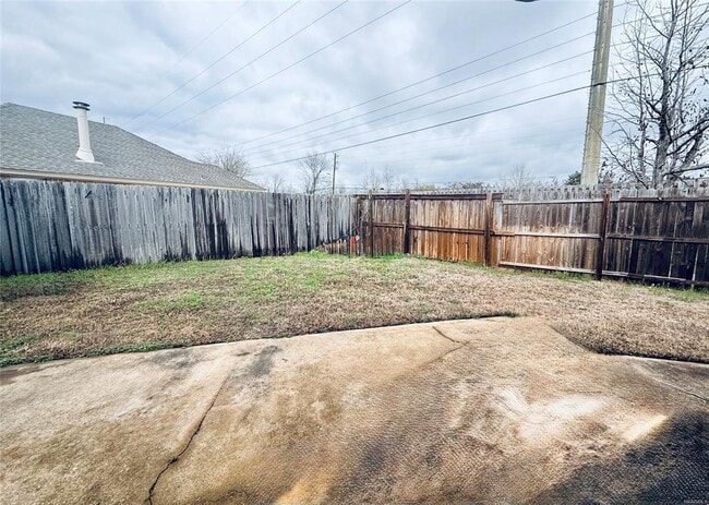 Building Photo - 8928 Asheville Dr