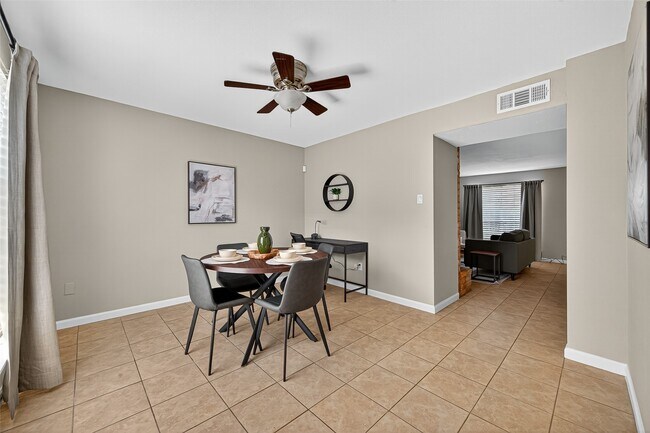 Building Photo - 4064 Belle Park Dr