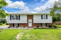 Building Photo - Charming Bi-Level for rent in Milford, $2,...