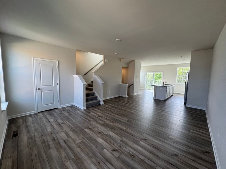 Building Photo - 57 Gray Silver Rd