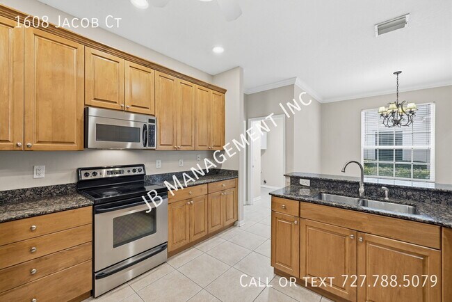 Building Photo - 1608 Jacob Ct