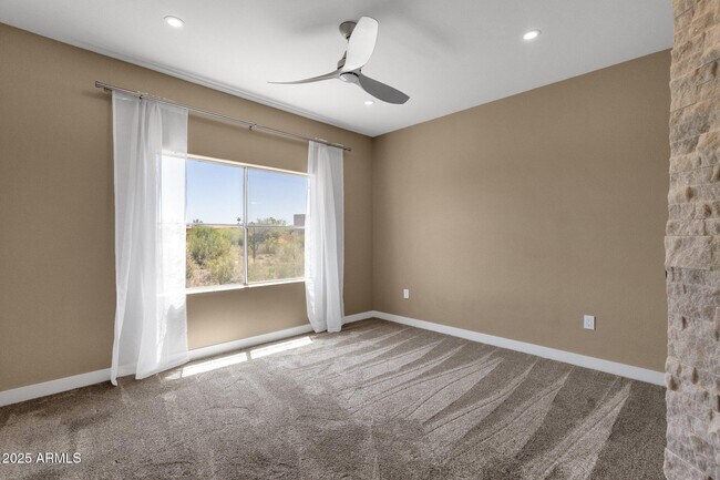Building Photo - 13700 N Fountain Hills Blvd