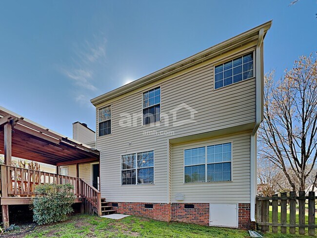 Building Photo - 4 Cherrystone Ct