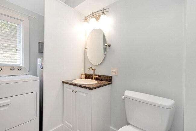 Building Photo - 19 Winthrop Ave