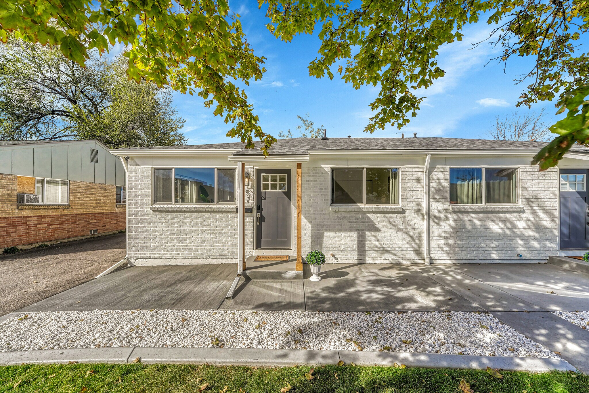 Building Photo - 57 Del Mar Cir