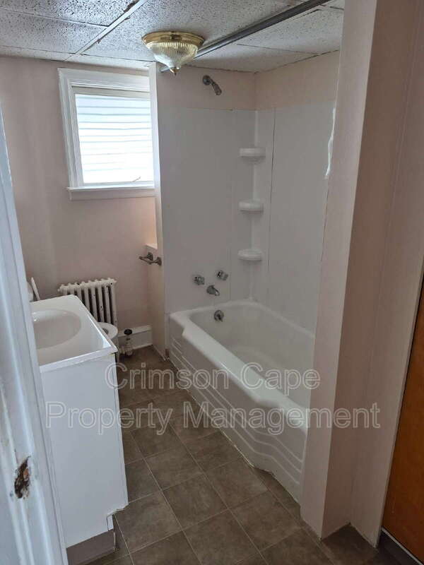 Building Photo - 722 Hazle St