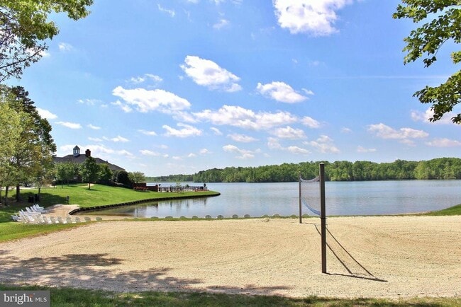 Building Photo - 10714 Kirkland Dr