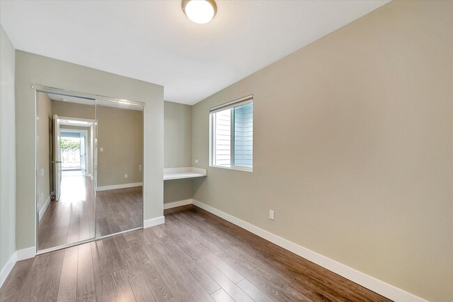 Building Photo - Modern Elegance & Effortless Style l 4BR Santa Clara Home