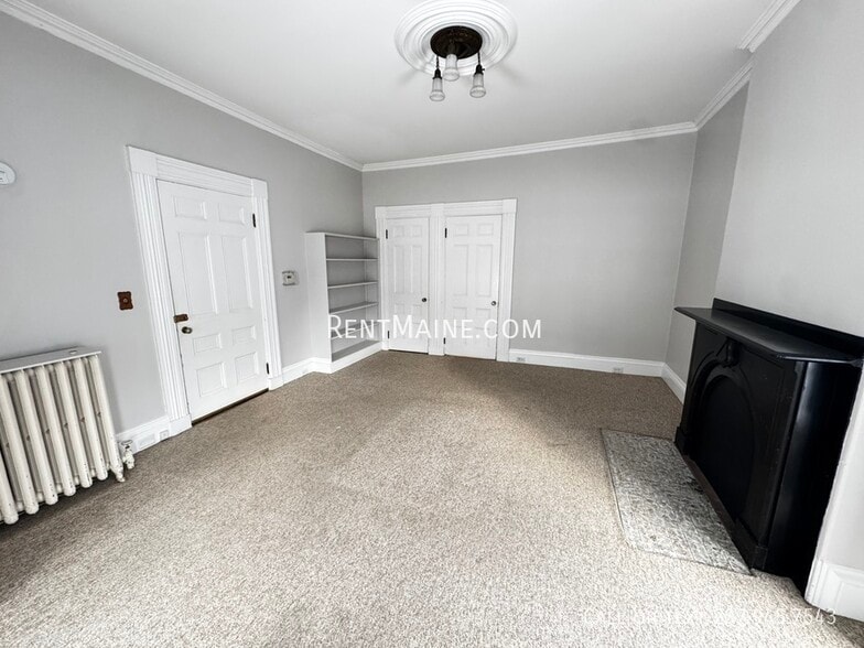 Building Photo - 77 Broadway