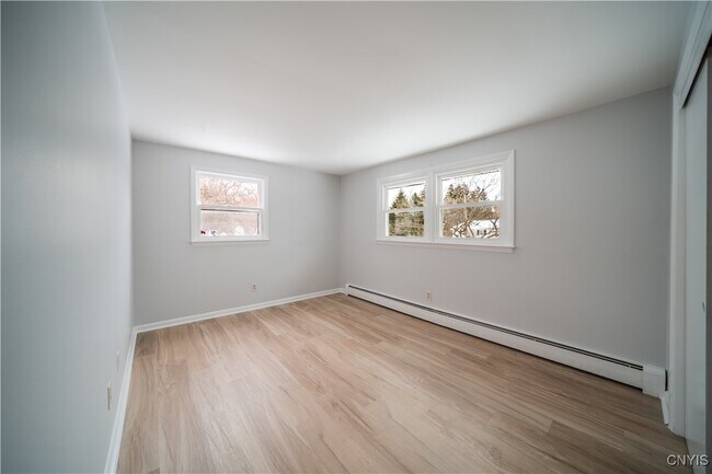 Building Photo - 4618 Brickyard Falls Rd