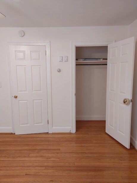 Building Photo - 3837 Beach Ave