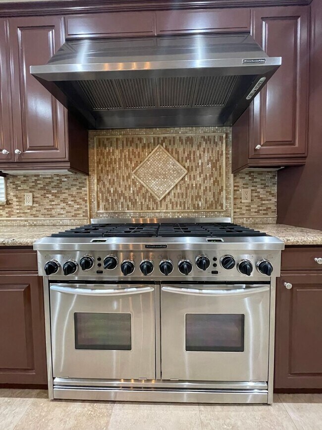 Building Photo - Spacious Custom Built Downtown Huntington Beach Home with Elevator