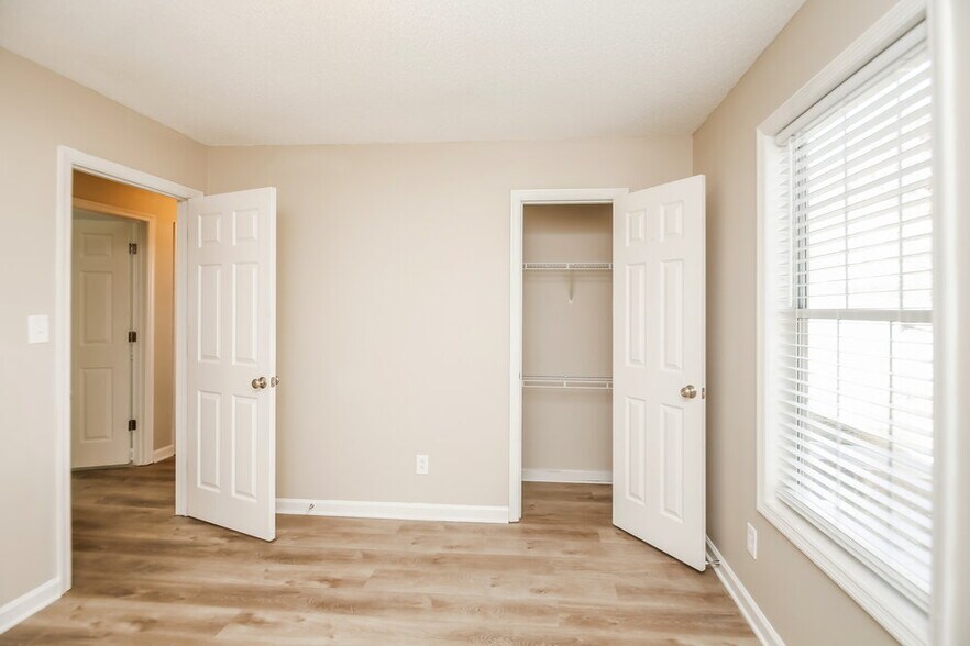 Building Photo - 4223 Brandy Ann Dr