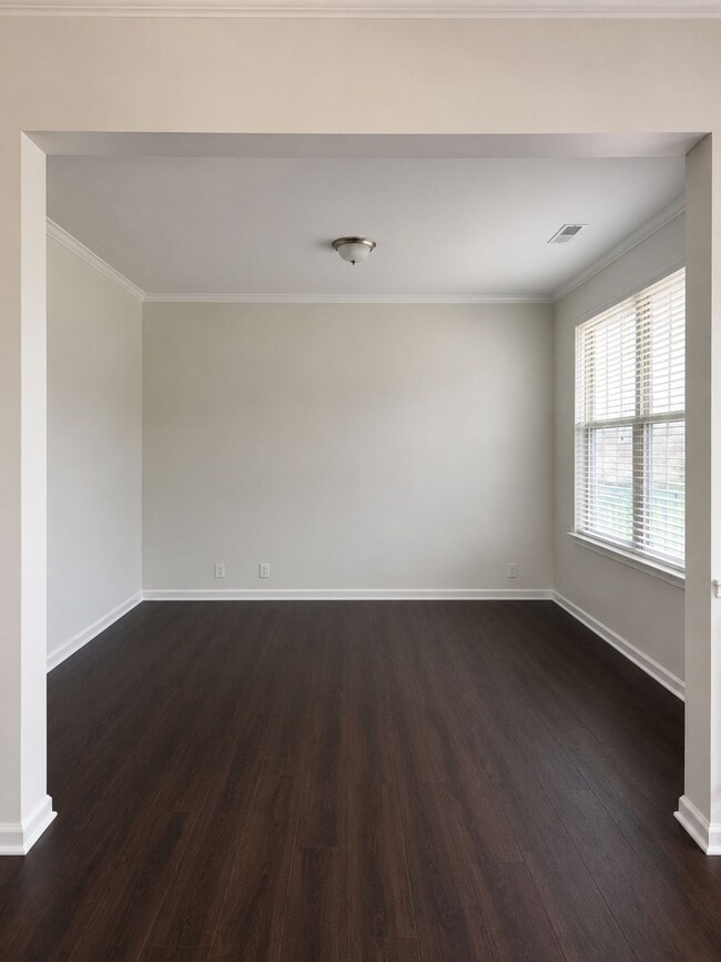 Building Photo - 2572 Shoal Park Rd