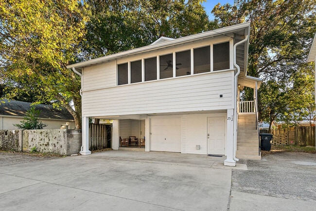 Building Photo - 116 San Marco Ave