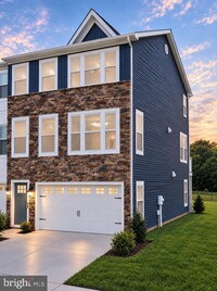 Building Photo - 1418 Lake Geneva Dr