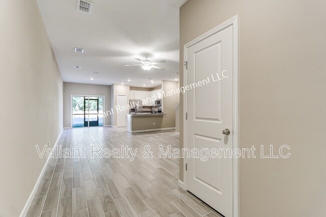 Building Photo - 2607 Sandy Dune Dr