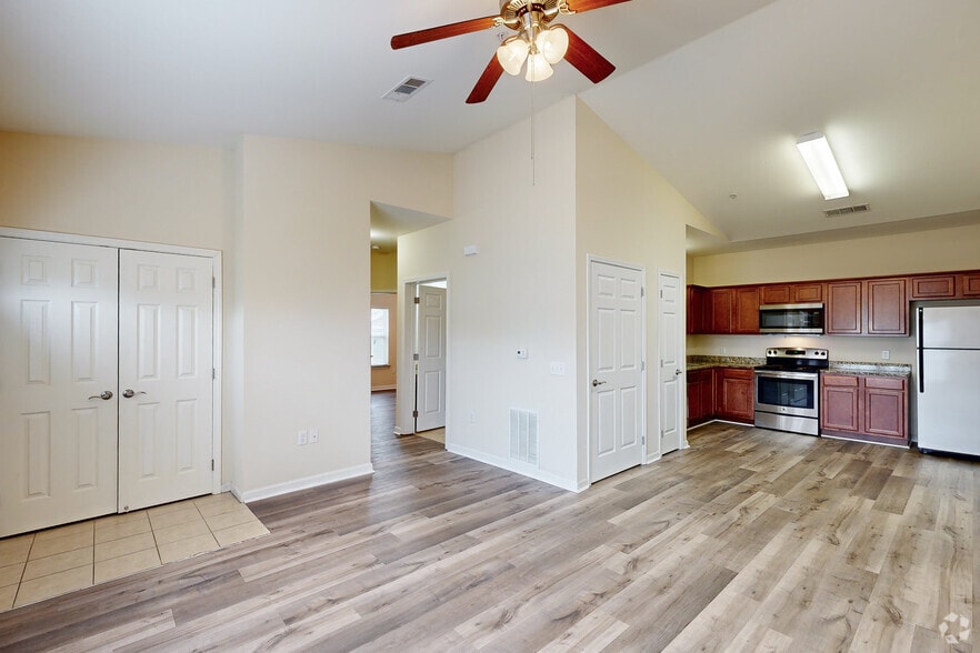 Coastal Breeze Villas 14001 Three Rivers Rd Gulfport MS 39503