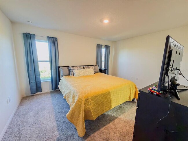 Building Photo - 334 Preserve Pointe Blvd