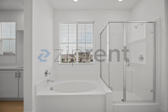 Building Photo - 3375 Tibidabo St