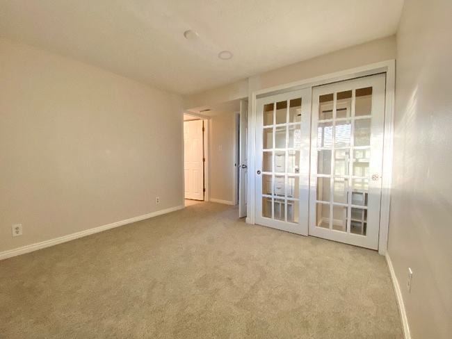 Building Photo - 11540 Sandy Creek Dr