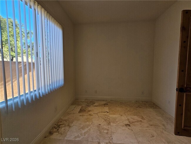 Building Photo - 1155 Casa Palermo Cir