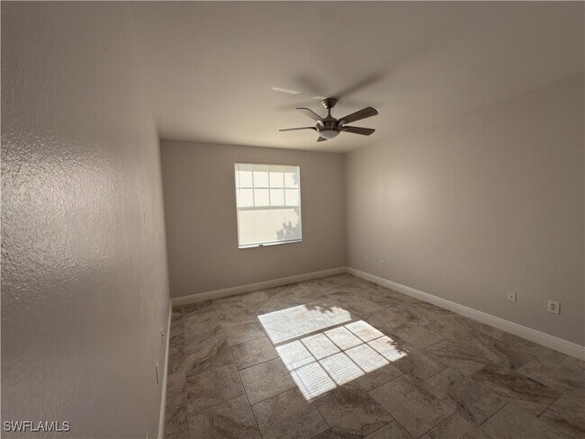 Building Photo - 7985 Preserve Cir