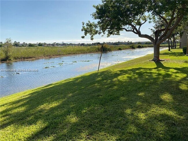 Building Photo - 101 SW 117th Ave