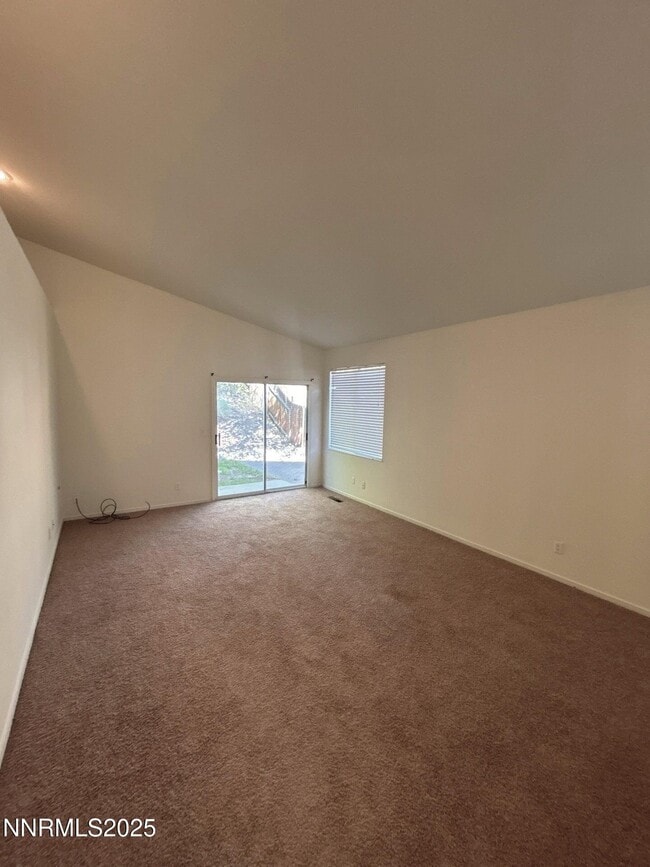 Building Photo - 4835 Canyon Run Dr