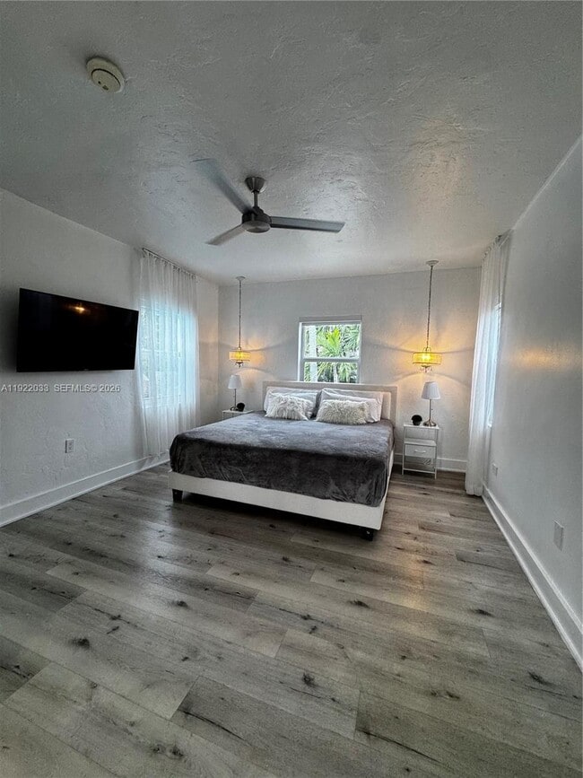 Building Photo - 3470 Sheridan Ave