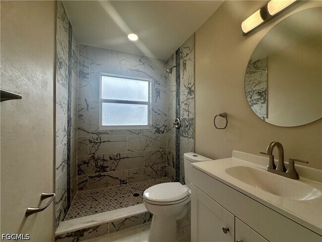 Building Photo - 4802 Tudor Dr