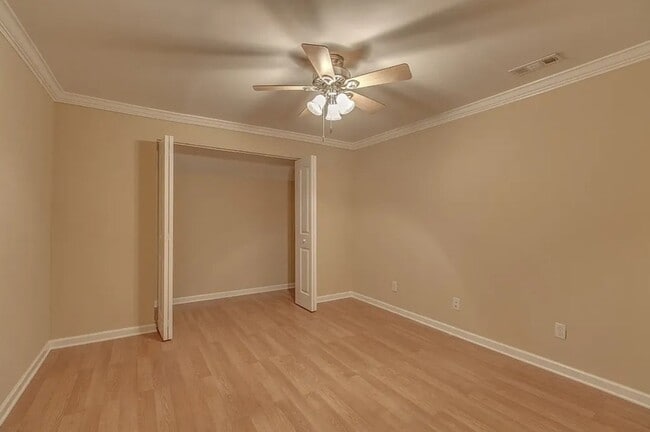 Building Photo - 2208 Stanford Ct