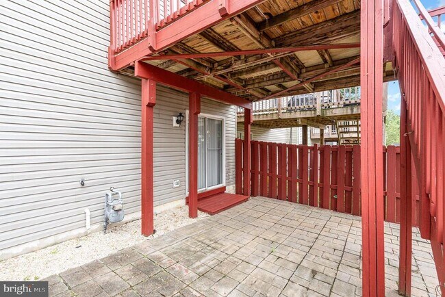 Building Photo - 409 Potomac Hills Dr
