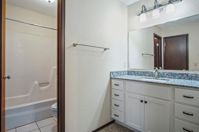 Building Photo - 3617 Wynn Cir