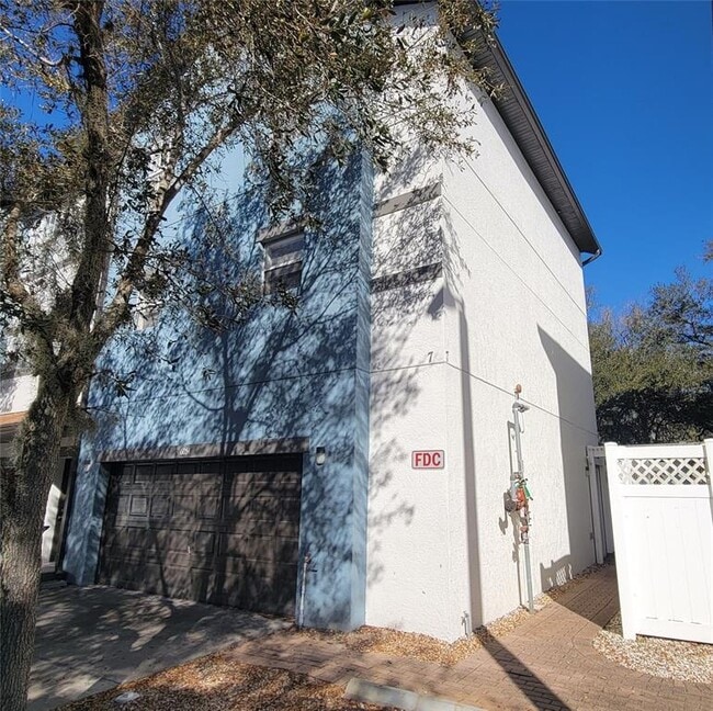 Building Photo - 6054 Gibson Ave