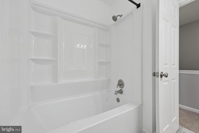 Building Photo - 306 Manor Ln