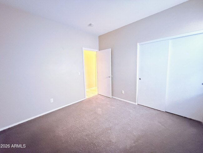 Building Photo - 4539 E Ivanhoe St