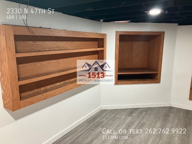 Building Photo - 2330 N 47th St