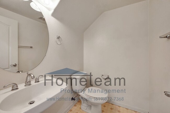 Building Photo - 2 BR / 2.5 BA 1244 Sq ft. San Miguel Ranch/ Chula Vista Townhome