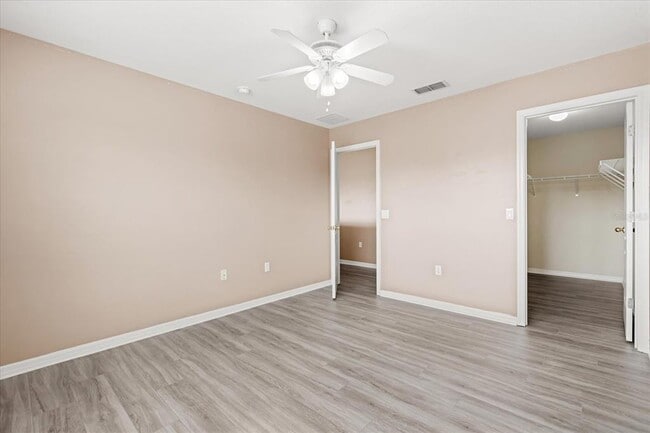 Building Photo - 3817 Blue Dasher Dr