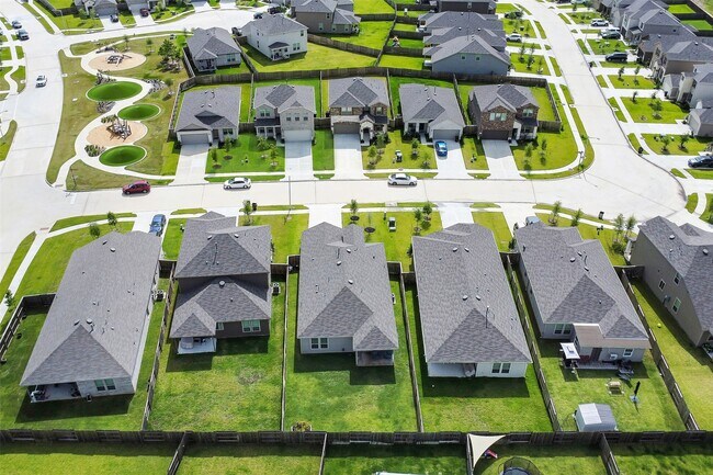 Building Photo - 16910 Elm Grove Road