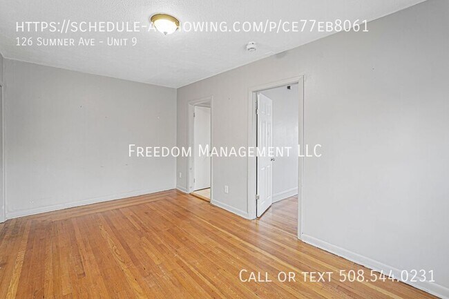 Building Photo - 126 Sumner Ave