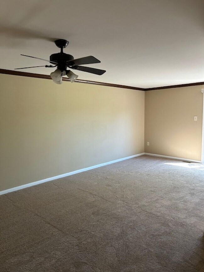 Building Photo - 1107 Soho Ct