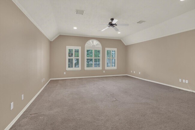 Building Photo - 1524 Birdsall St