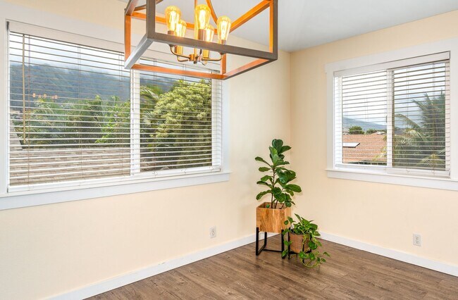 Building Photo - Waikapu Gardens 4 Bed/3 Bath, Beautiful Ho...